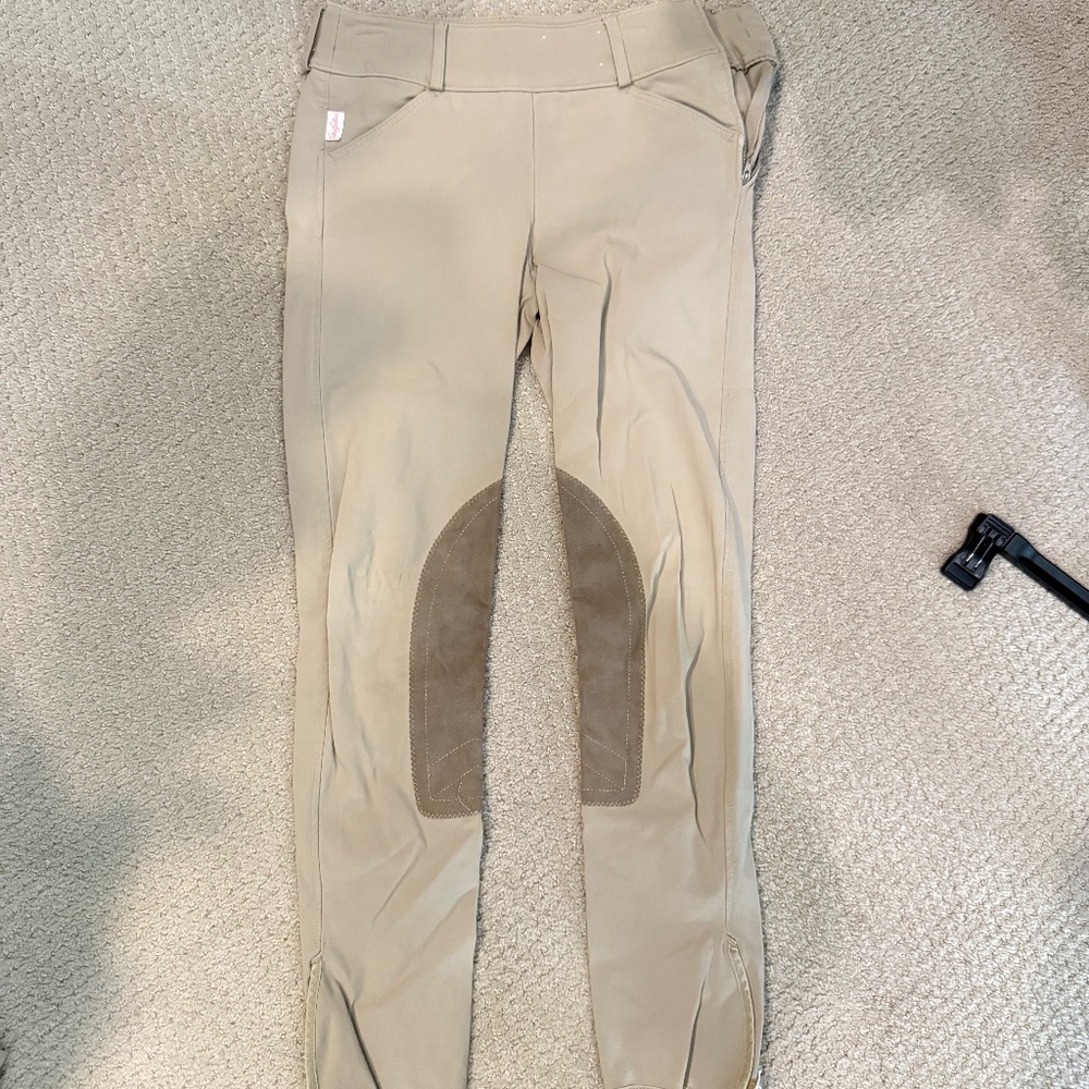 Tailored Sportsman Trophy Hunter Breeches 24R (2 available)